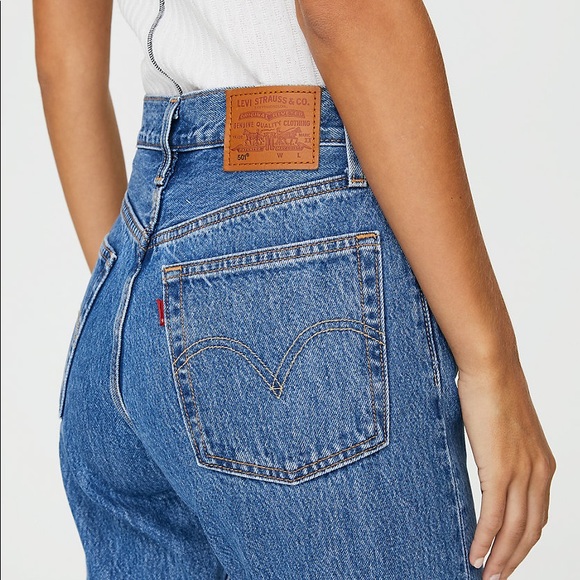Levi’s 501 Crop - Med Blue - Picture 8 of 11